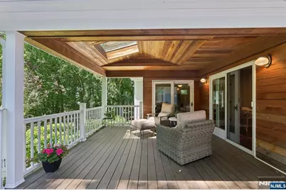 27 Duane Lane, Demarest, NJ 07627 - Photo 7