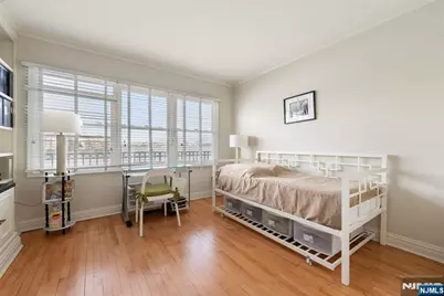 108 The Promenade 108 #108, Edgewater, NJ 07020 - Photo 35
