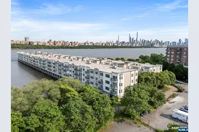 108 The Promenade 108 #108, Edgewater, NJ 07020 - Photo 3