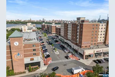 108 The Promenade 108 #108, Edgewater, NJ 07020 - Photo 7