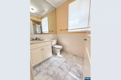 6 Hemlock Lane, Tenafly, NJ 07670 - Photo 11