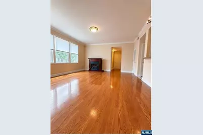 6 Hemlock Lane, Tenafly, NJ 07670 - Photo 5