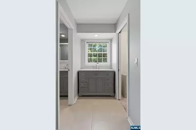 117 S Maple 1172 #1172, Park Ridge, NJ 07656 - Photo 13