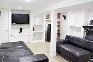 524 Oregon Ave, Cliffside Park, NJ 07010 - Photo 21