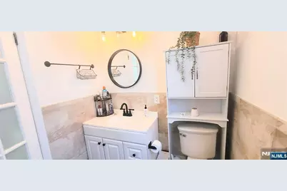 524 Oregon Avenue, Cliffside Park, NJ 07010 - Photo 15