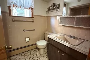 225 Front Street Ground Floor, Secaucus, NJ 07094 - Photo 9
