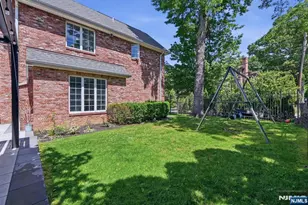 70 McElroy Ave, Fort Lee, NJ 07024 - Photo 7