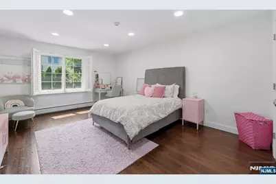 70 McElroy Avenue, Fort Lee, NJ 07024 - Photo 25