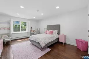 70 McElroy Ave, Fort Lee, NJ 07024 - Photo 25