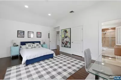 70 McElroy Avenue, Fort Lee, NJ 07024 - Photo 37
