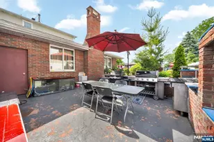 161 Plauderville Ave, Garfield, NJ 07026 - Photo 29
