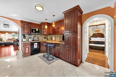 161 Plauderville Avenue, Garfield, NJ 07026 - Photo 9