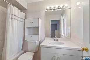 767 Kingsland Ave, Ridgefield, NJ 07657 - Photo 35