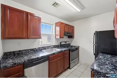 606 19th Street, Newark, NJ 07103 - Photo 3