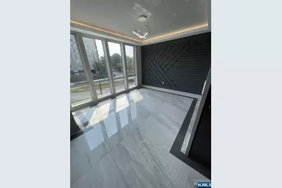 2301 Lemoine Avenue 402 #402, Fort Lee, NJ 07024 - Photo 3