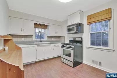 69 County Road, Cresskill, NJ 07626 - Photo 7