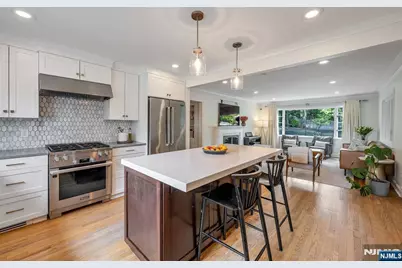 496 Lincoln Avenue, Ridgewood, NJ 07450 - Photo 9