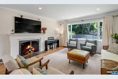 496 Lincoln Avenue, Ridgewood, NJ 07450 - Photo 3