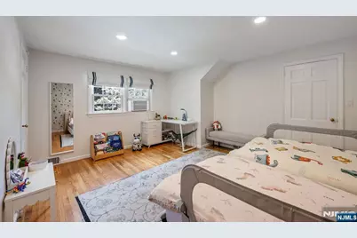 496 Lincoln Avenue, Ridgewood, NJ 07450 - Photo 21