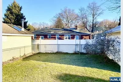 7 Holland Avenue, Demarest, NJ 07627 - Photo 15