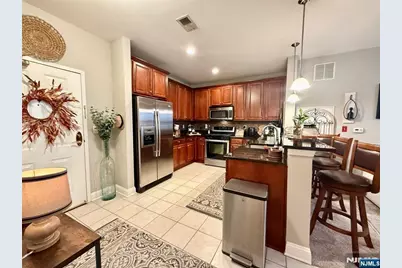 6209 Brookhaven Court, Riverdale, NJ 07457 - Photo 3