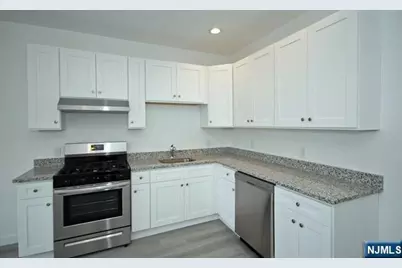 754 Paterson Avenue 1 #1, East Rutherford, NJ 07073 - Photo 3