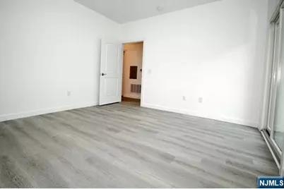754 Paterson Avenue 1 #1, East Rutherford, NJ 07073 - Photo 5