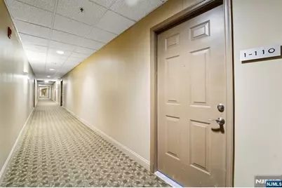 110 City Place, Edgewater, NJ 07020 - Photo 29