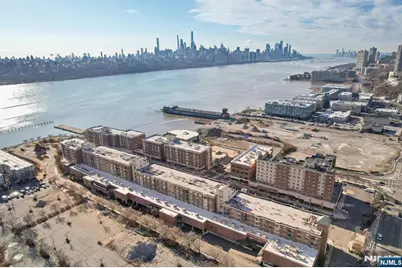 110 City Place, Edgewater, NJ 07020 - Photo 43