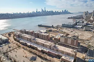 110 City Pl, Edgewater, NJ 07020 - Photo 43