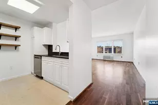 110 City Pl, Edgewater, NJ 07020 - Photo 13