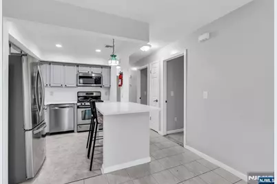 82 Stonyridge Drive, Lincoln Park, NJ 07035 - Photo 5