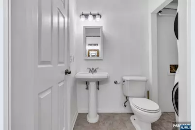 82 Stonyridge Drive, Lincoln Park, NJ 07035 - Photo 15