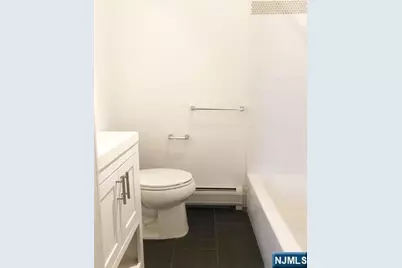 24 49th Street, Bayonne, NJ 07002 - Photo 5