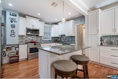 9040 Barr Place, North Bergen, NJ 07047 - Photo 9