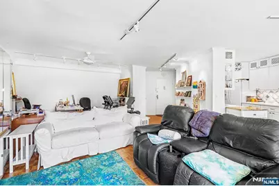 1375 River Road 1E #1E, Edgewater, NJ 07020 - Photo 11