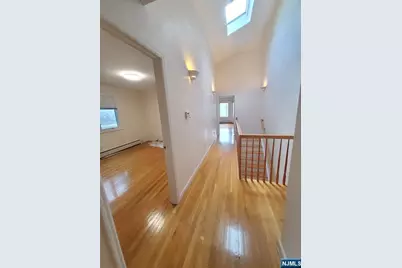 393 Washington Avenue B #B, Cliffside Park, NJ 07010 - Photo 17