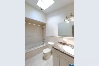 393 Washington Avenue B #B, Cliffside Park, NJ 07010 - Photo 13