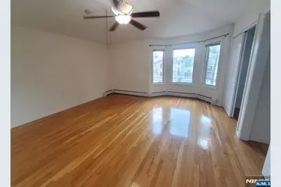 393 Washington Avenue B #B, Cliffside Park, NJ 07010 - Photo 11