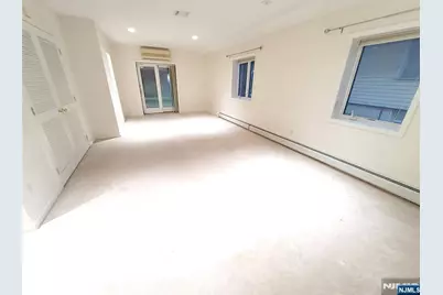393 Washington Avenue B #B, Cliffside Park, NJ 07010 - Photo 21