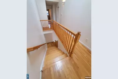 393 Washington Avenue, Cliffside Park, NJ 07010 - Photo 11