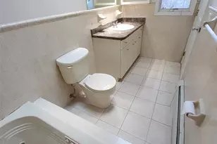 393 Washington Ave, Cliffside Park, NJ 07010 - Photo 17