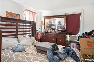 33-35 Pulaski Pl, Hackensack, NJ 07601 - Photo 15