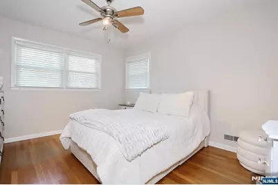 11 Henry Avenue, Park Ridge, NJ 07656 - Photo 15