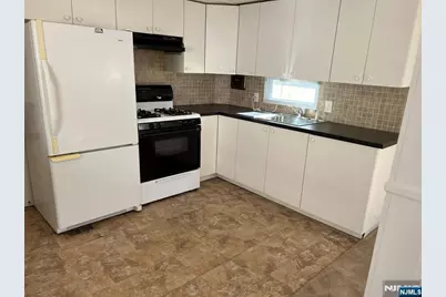 600-126 Pulis Avenue, Mahwah, NJ 07430 - Photo 5