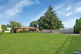 733 1st St, Lyndhurst Township, NJ 07071 - Photo 5