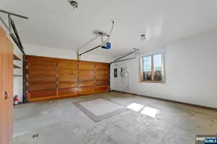 733 1st St, Lyndhurst Township, NJ 07071 - Photo 25