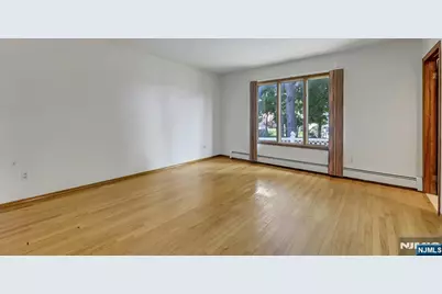 733 1st Street, Lyndhurst Township, NJ 07071 - Photo 15