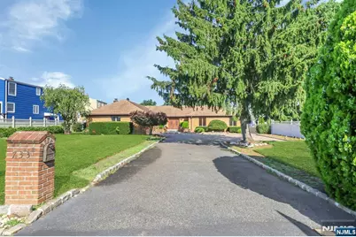 733 1st Street, Lyndhurst Township, NJ 07071 - Photo 1