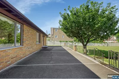 733 1st Street, Lyndhurst Township, NJ 07071 - Photo 29